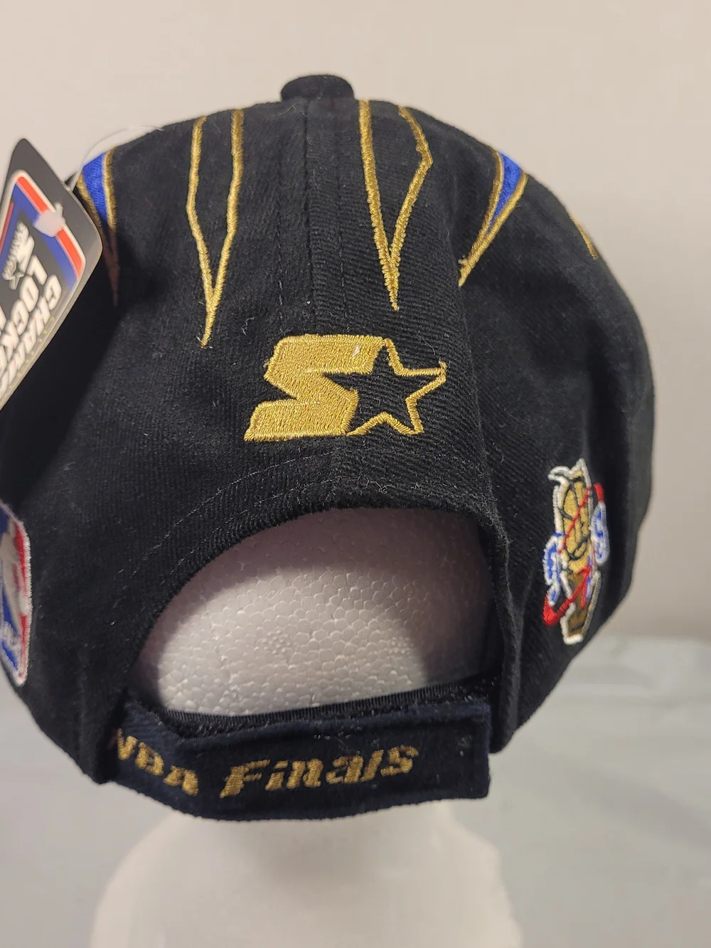 Vintage 1990s Chicago Bulls NBA Champions Locker Room Hat Starter  NWT
